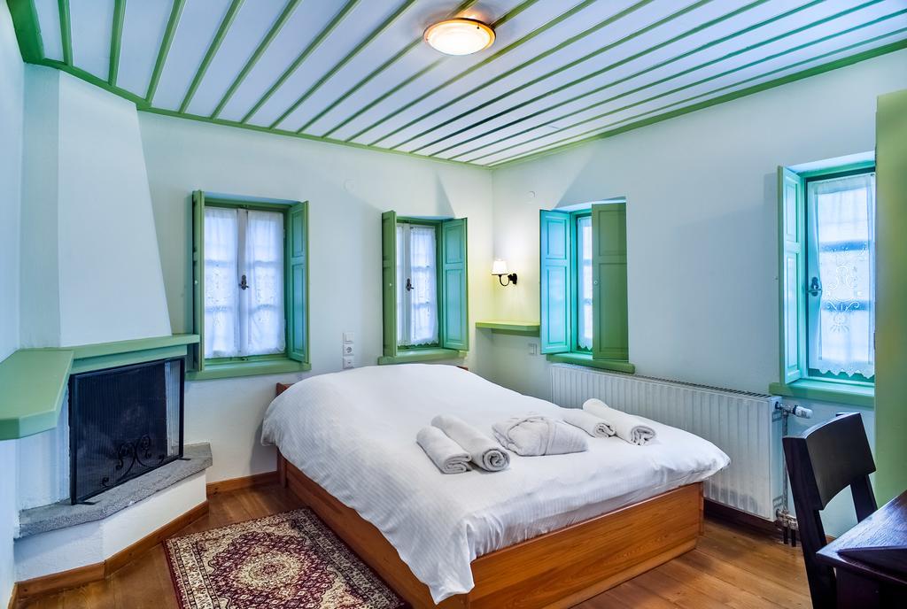 Dias Guesthouse Папігко Екстер'єр фото