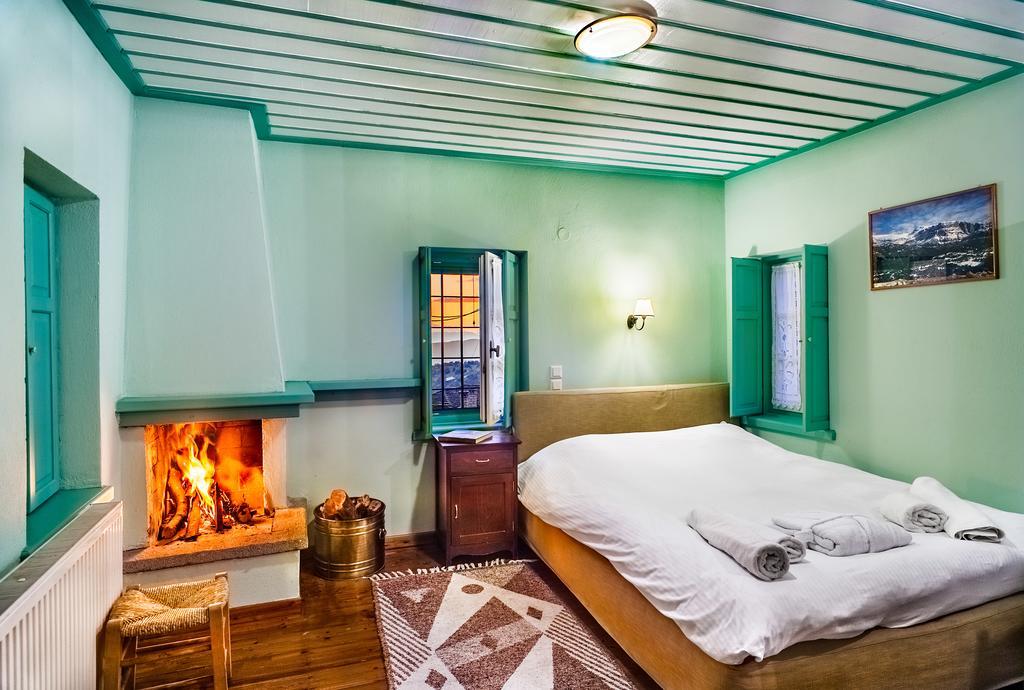 Dias Guesthouse Папігко Екстер'єр фото