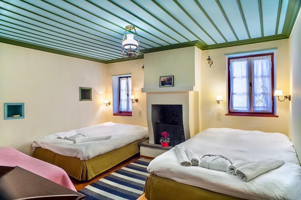 Dias Guesthouse Папігко Екстер'єр фото